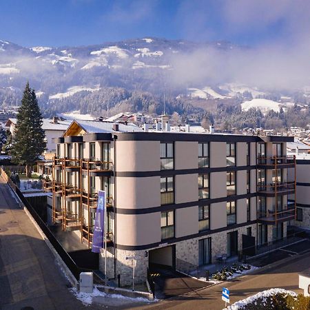 Zillertal Suites Fuegen By Alps Resorts Exterior foto