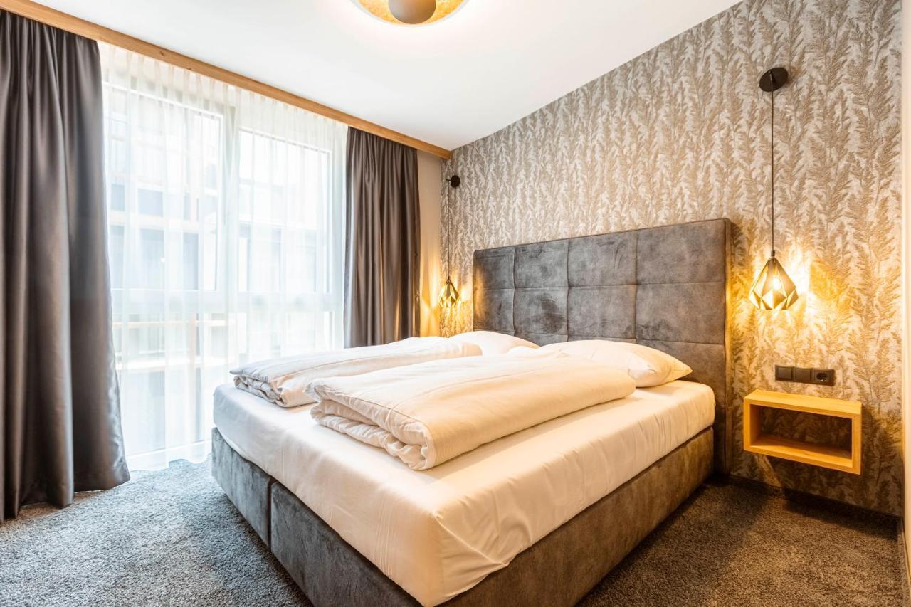 Zillertal Suites Fuegen By Alps Resorts Exterior foto