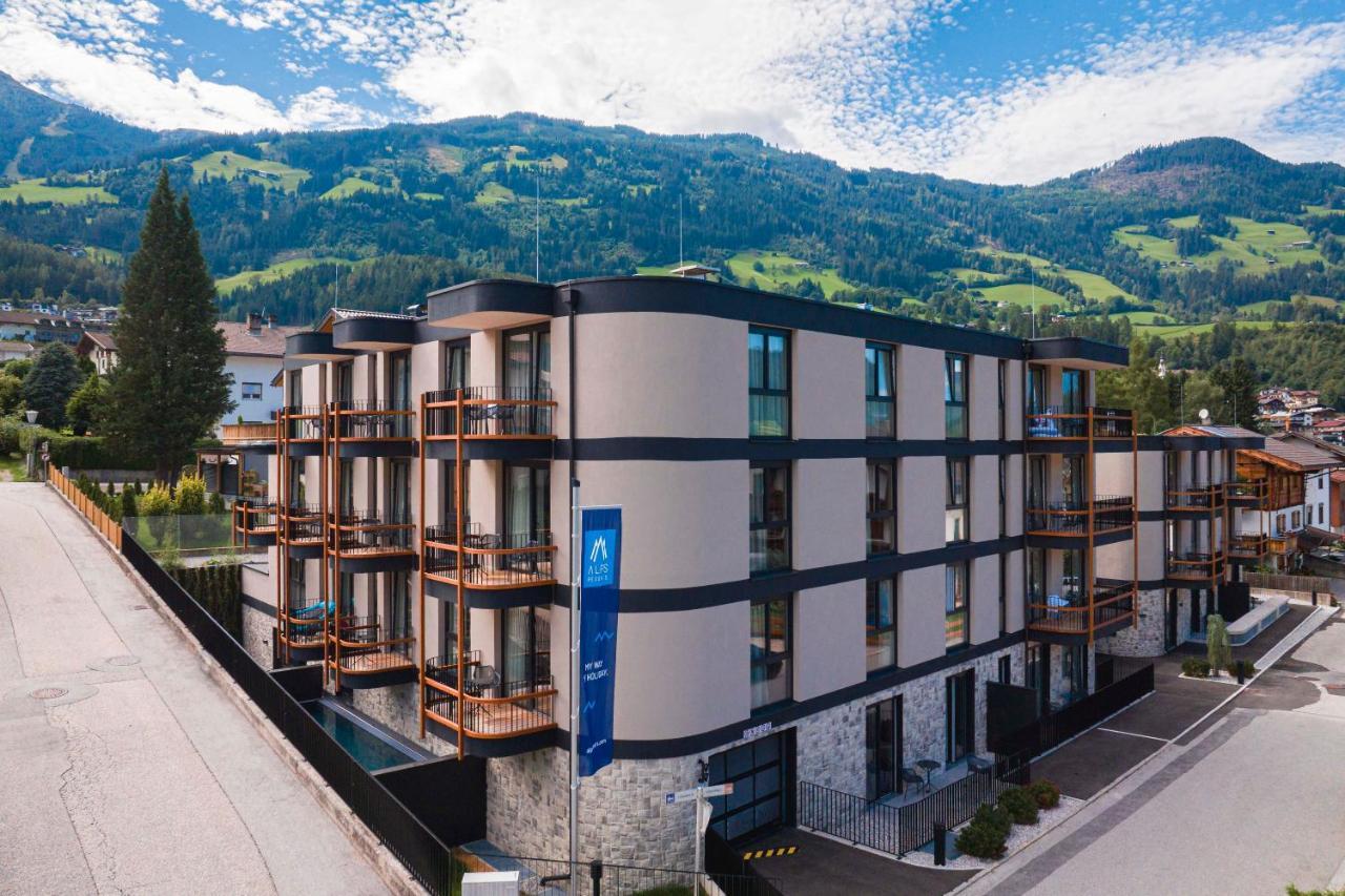 Zillertal Suites Fuegen By Alps Resorts Exterior foto