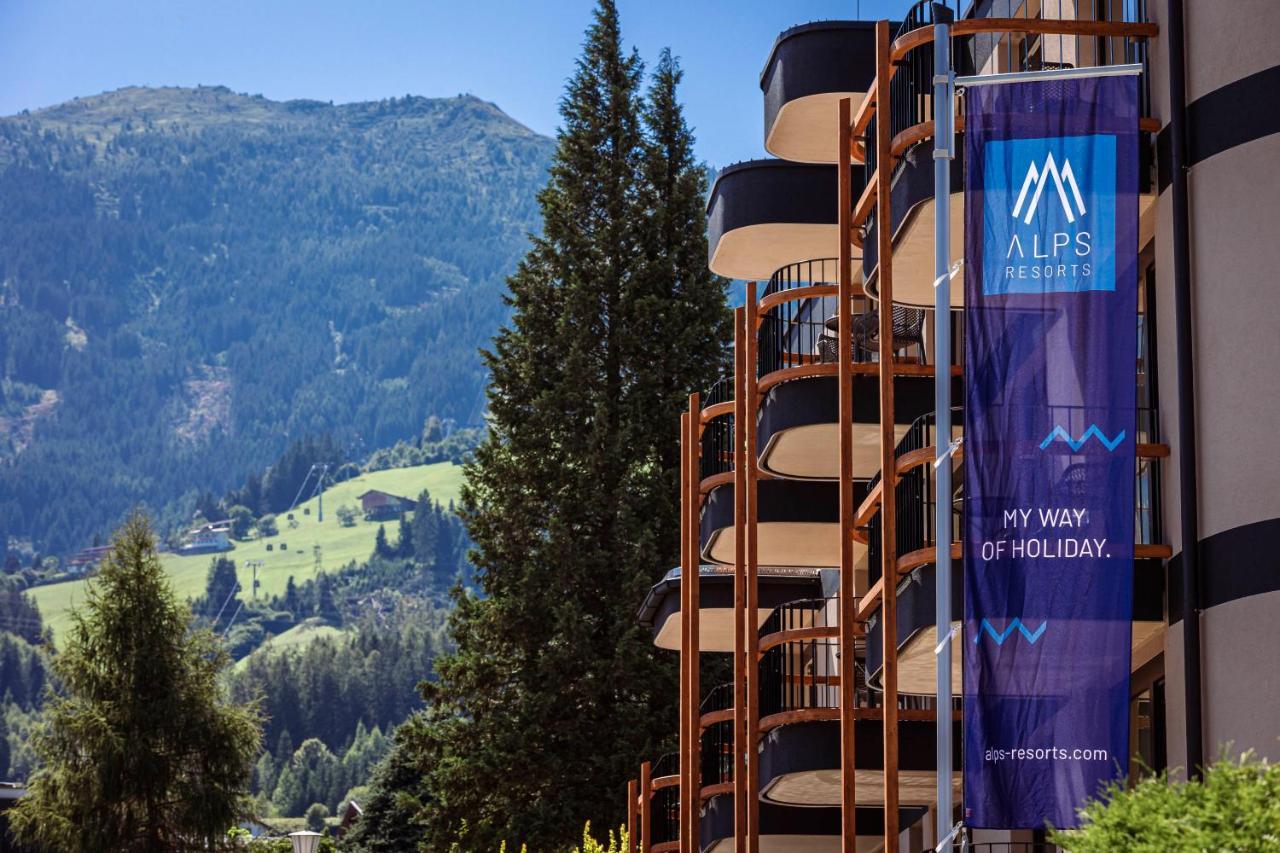 Zillertal Suites Fuegen By Alps Resorts Exterior foto